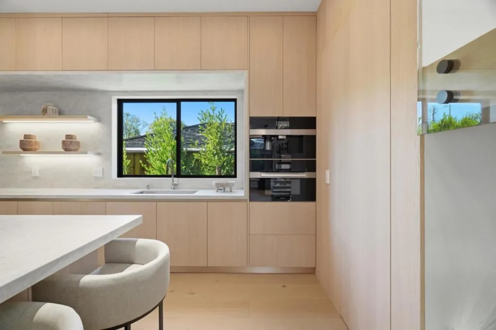 261 Stanford Avenue Menlo Park, CA 94025