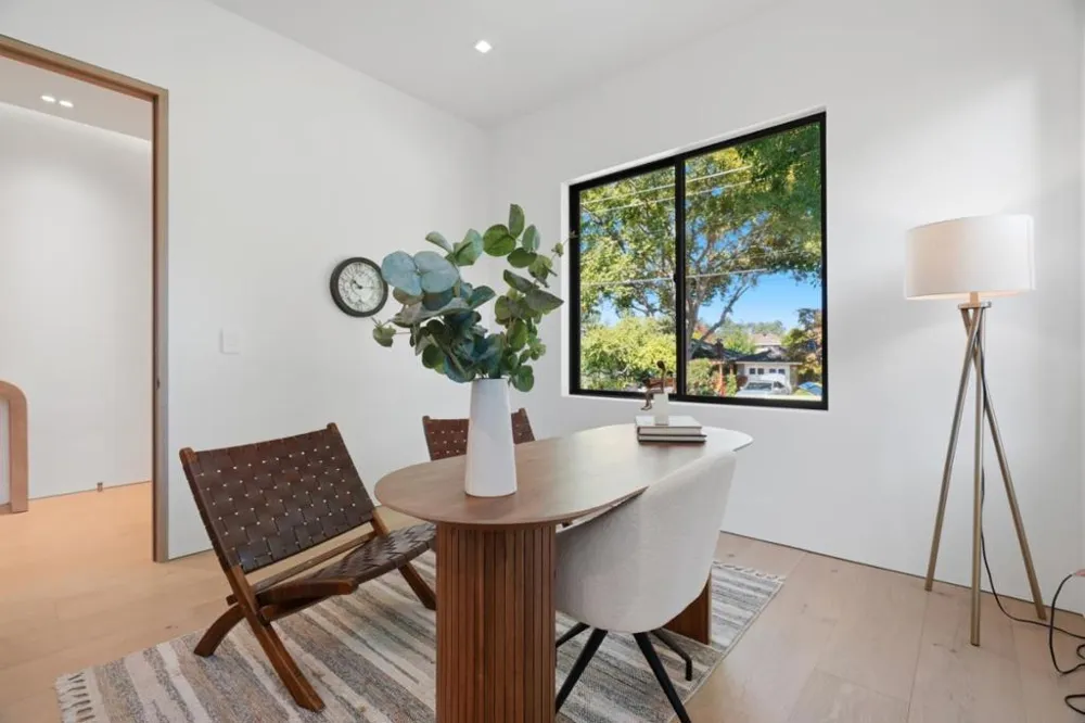 261 Stanford Avenue Menlo Park, CA 94025