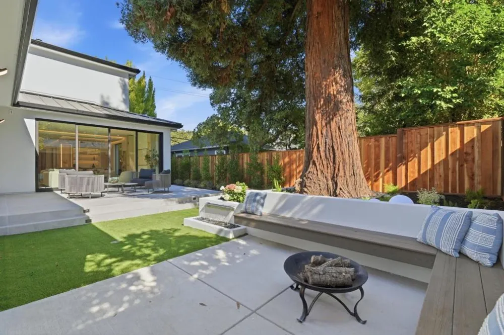 261 Stanford Avenue Menlo Park, CA 94025