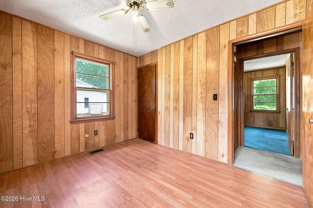 1326 Roosevelt Avenue Plymouth, NC 27962