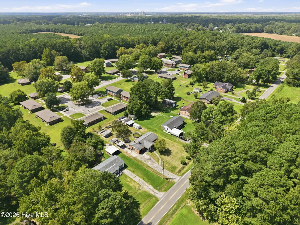 1326 Roosevelt Avenue Plymouth, NC 27962