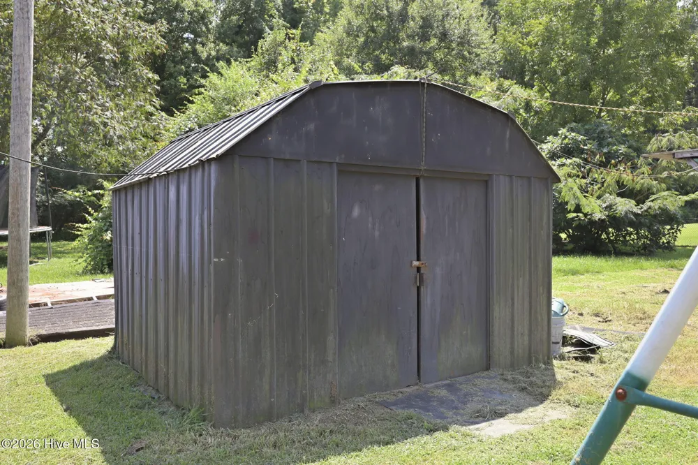 1326 Roosevelt Avenue Plymouth, NC 27962