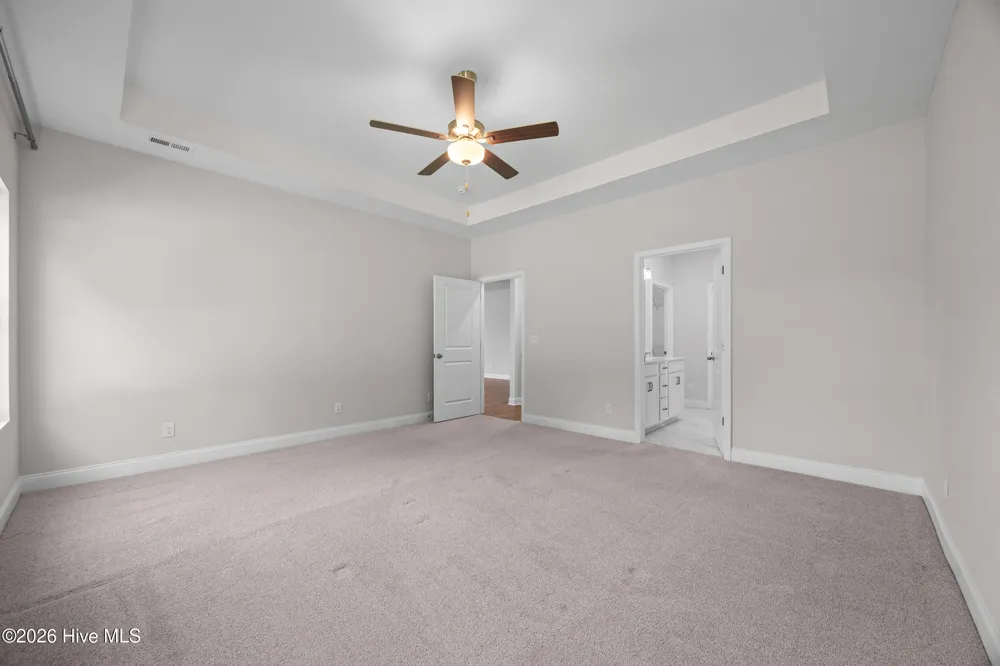 839 Tuscarora Trail Jacksonville, NC 28546