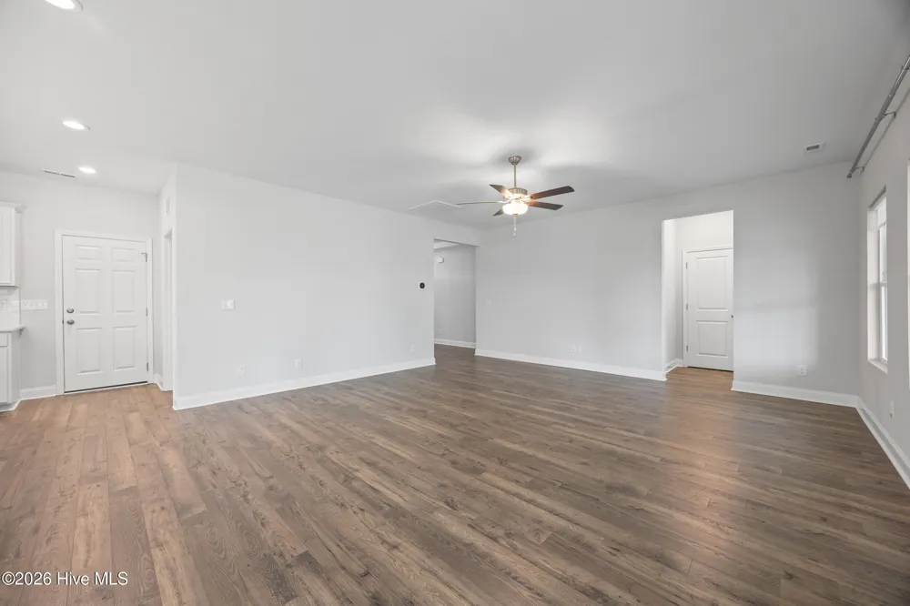 839 Tuscarora Trail Jacksonville, NC 28546