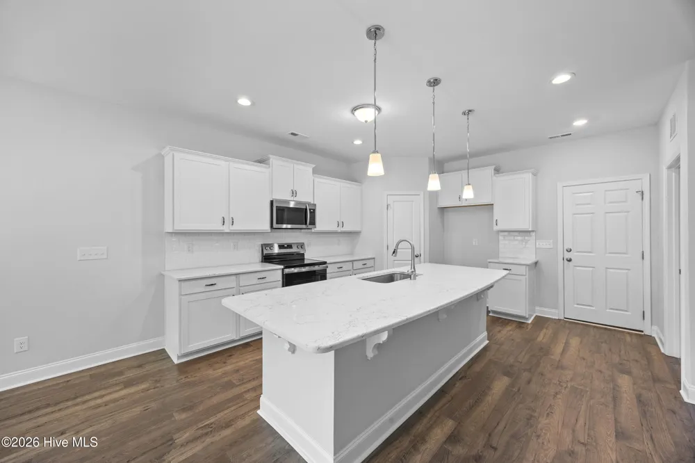 839 Tuscarora Trail Jacksonville, NC 28546