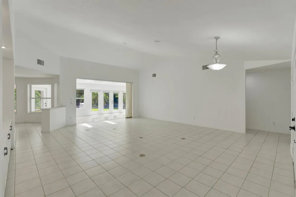 4185 SE FAIRWAY COURT Stuart, FL 34997