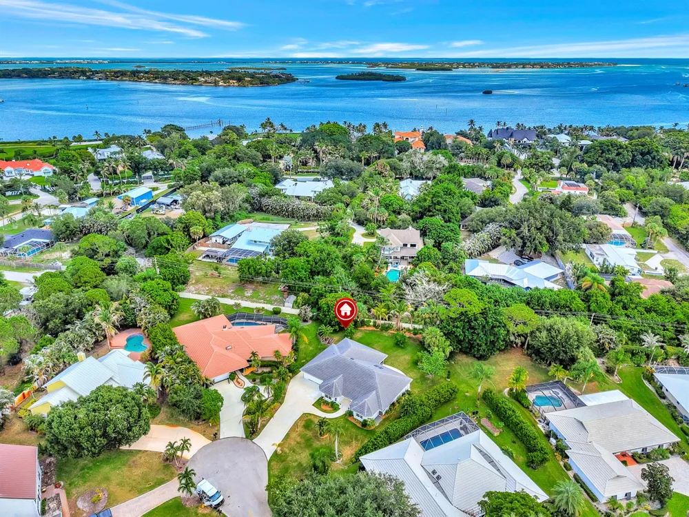 4185 SE FAIRWAY COURT Stuart, FL 34997