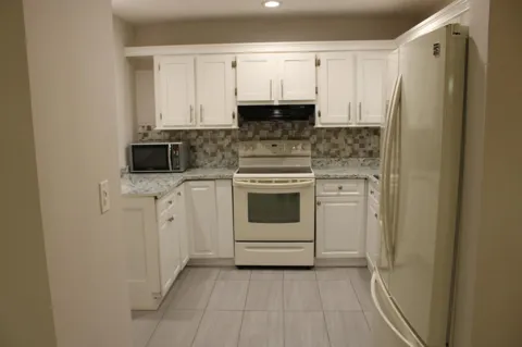 5337 NW 5th Street