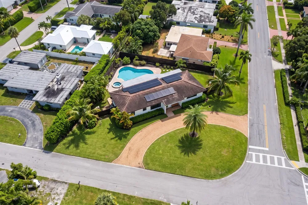 310 Orange Way West Palm Beach, FL 33405