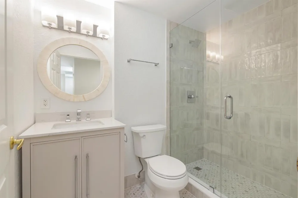 1805 FLAGLER DRIVE #206 West Palm Beach, FL 33407