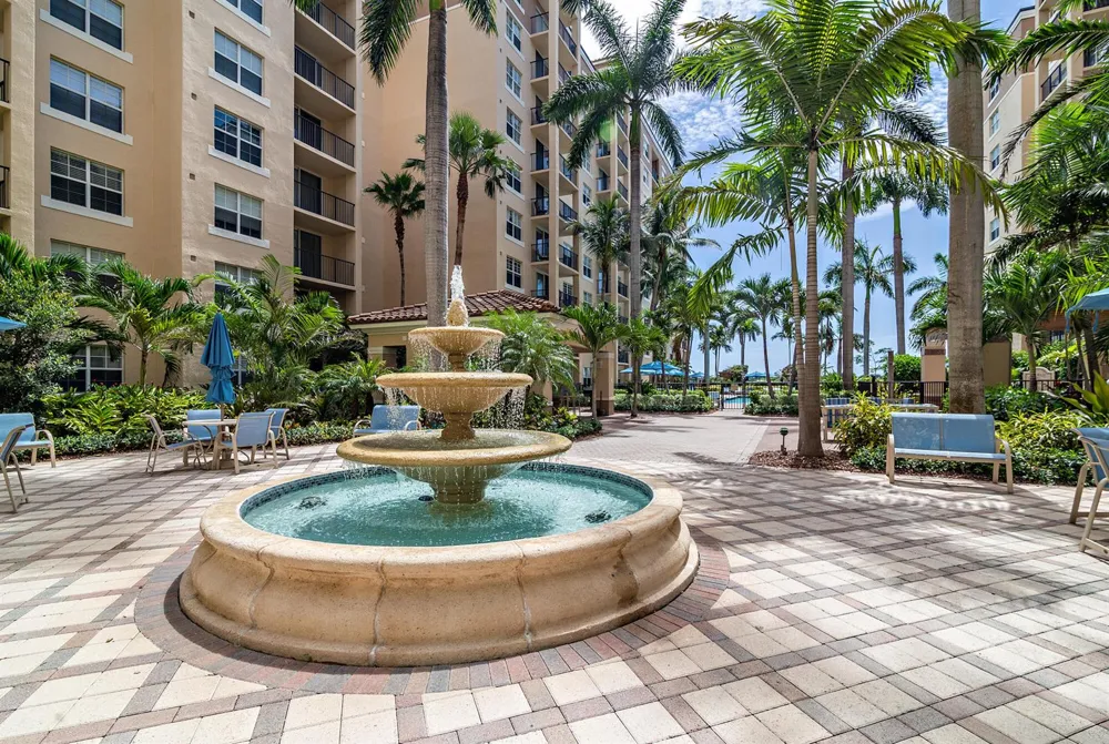 1805 FLAGLER DRIVE #206 West Palm Beach, FL 33407