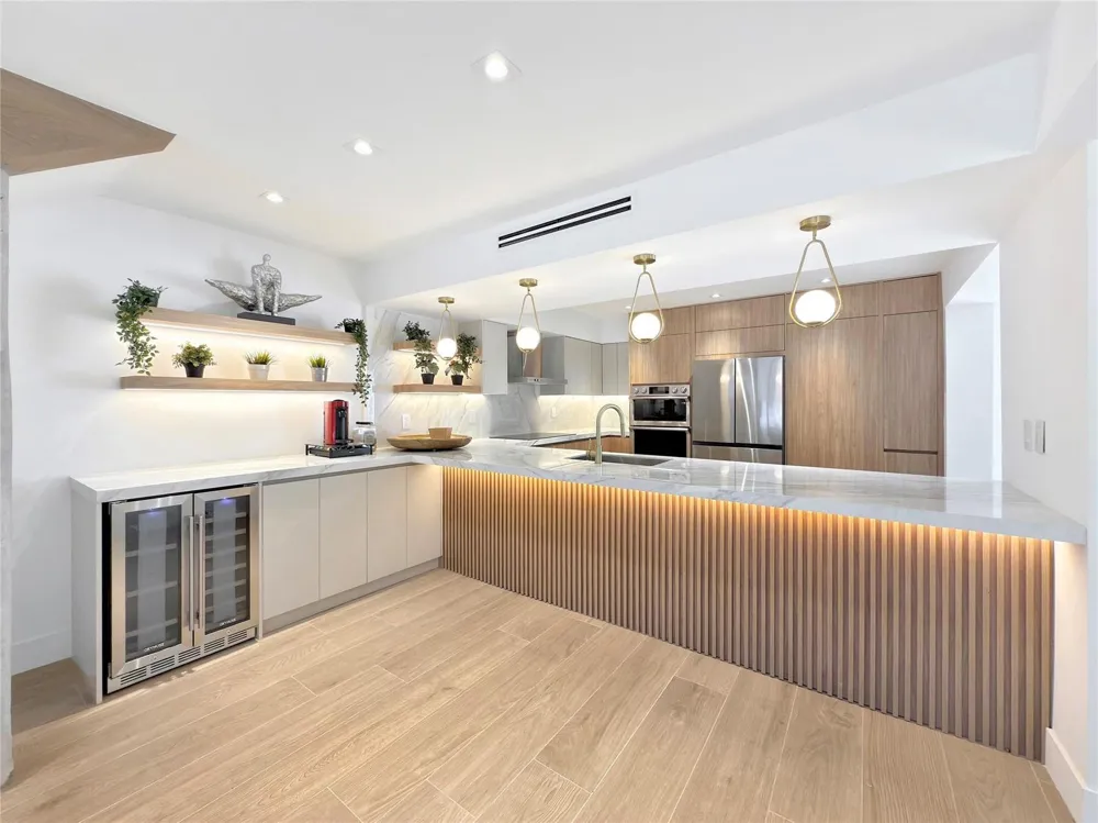 729 NE 17th Terrace Fort Lauderdale, FL 33304