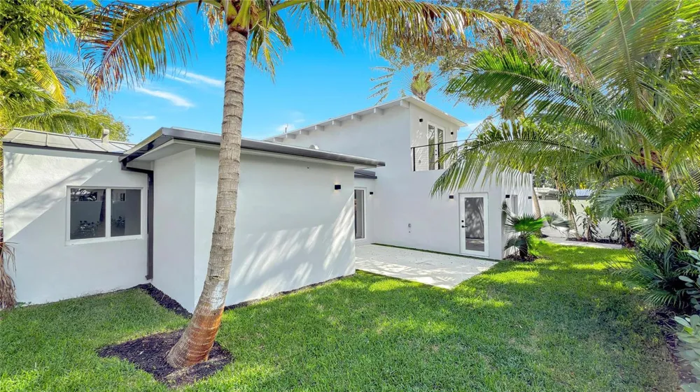 729 NE 17th Terrace Fort Lauderdale, FL 33304