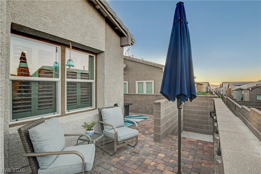 384 Aravalli Crest Street Henderson, NV 89015