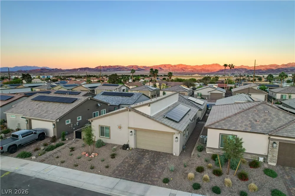 384 Aravalli Crest Street Henderson, NV 89015