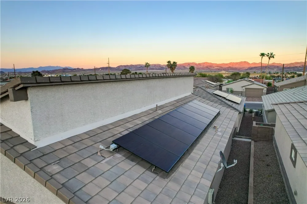 384 Aravalli Crest Street Henderson, NV 89015