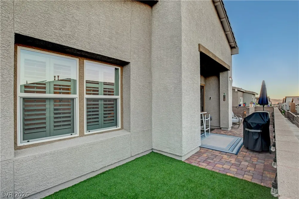 384 Aravalli Crest Street Henderson, NV 89015