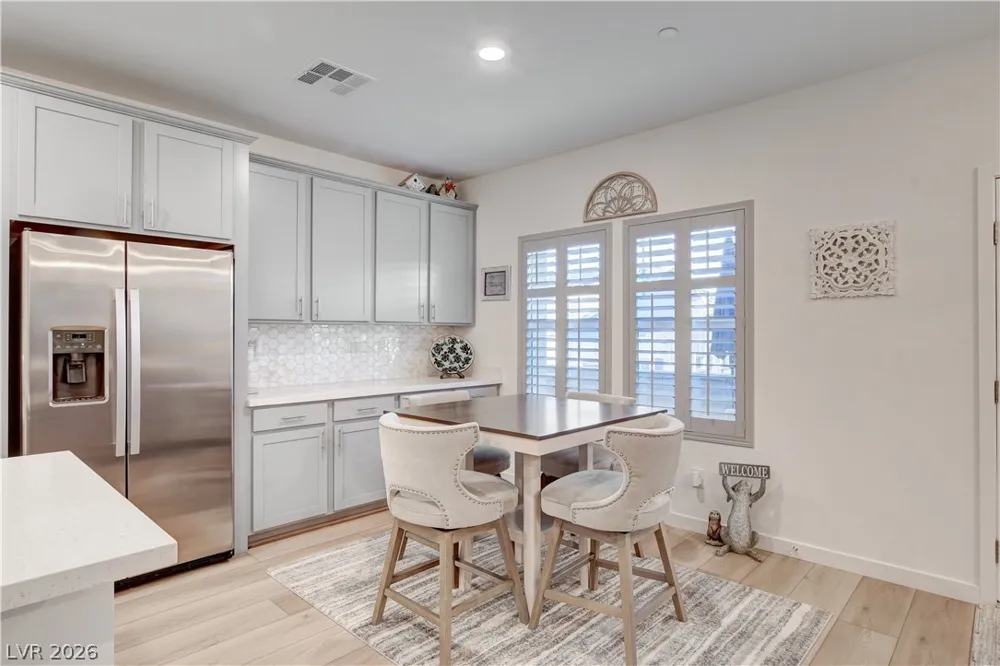 384 Aravalli Crest Street Henderson, NV 89015