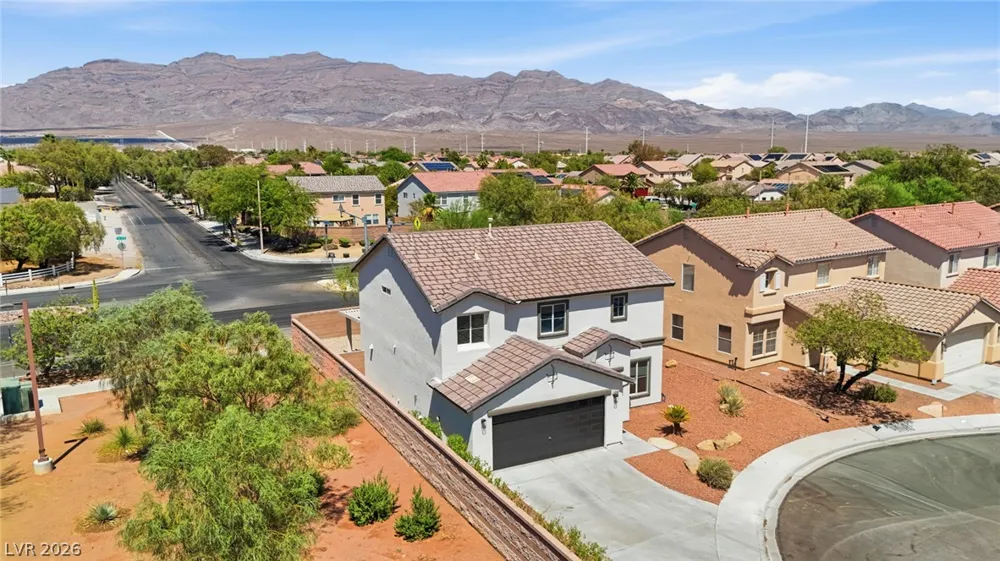5044 Wild Buffalo Avenue Las Vegas, NV 89131