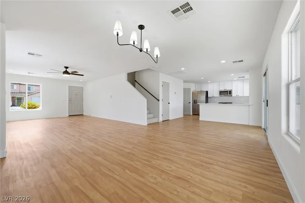 5044 Wild Buffalo Avenue Las Vegas, NV 89131