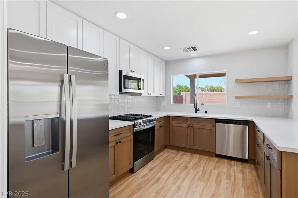 5044 Wild Buffalo Avenue Las Vegas, NV 89131