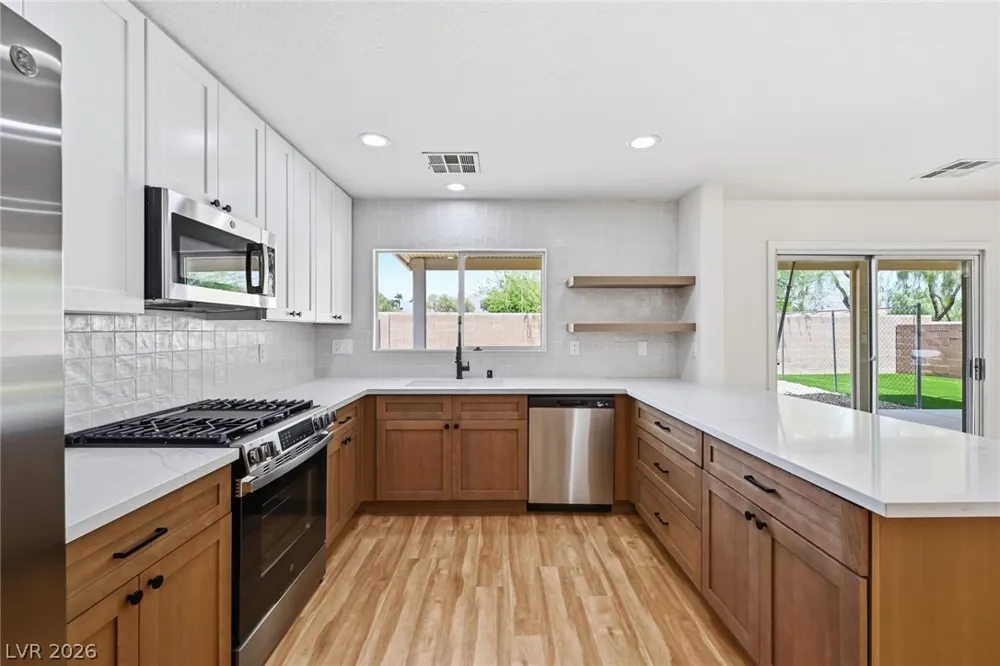 5044 Wild Buffalo Avenue Las Vegas, NV 89131