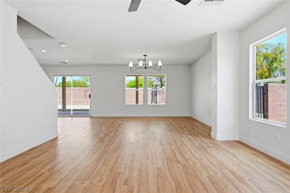 5044 Wild Buffalo Avenue Las Vegas, NV 89131