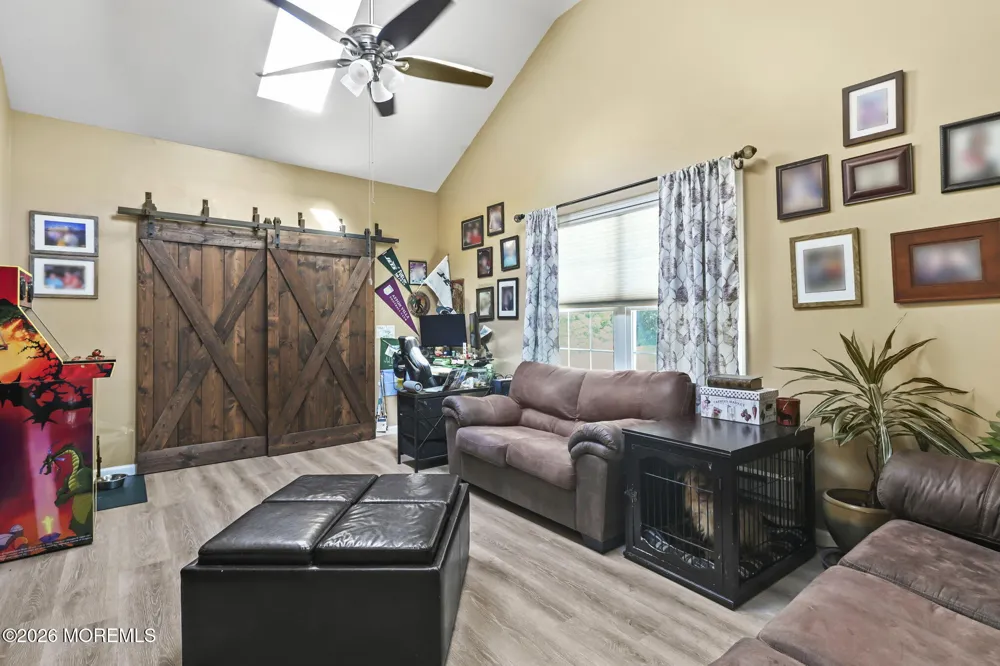 52 Diamond Lane Howell, NJ 07731