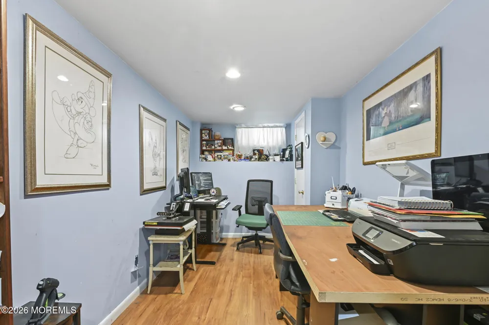 52 Diamond Lane Howell, NJ 07731