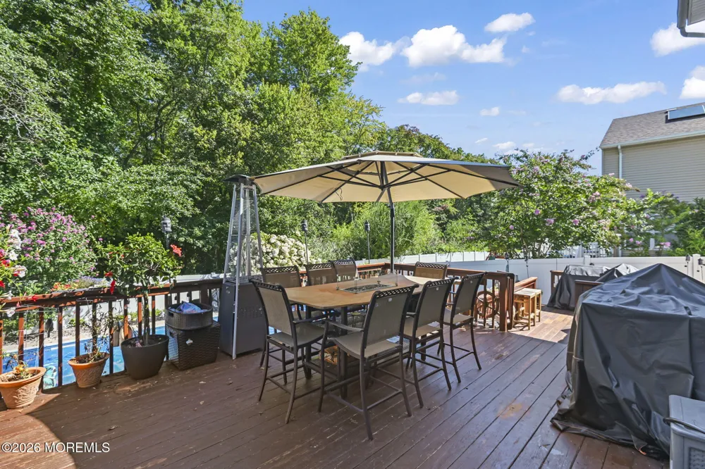52 Diamond Lane Howell, NJ 07731