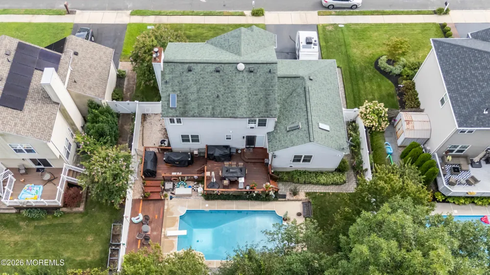 52 Diamond Lane Howell, NJ 07731