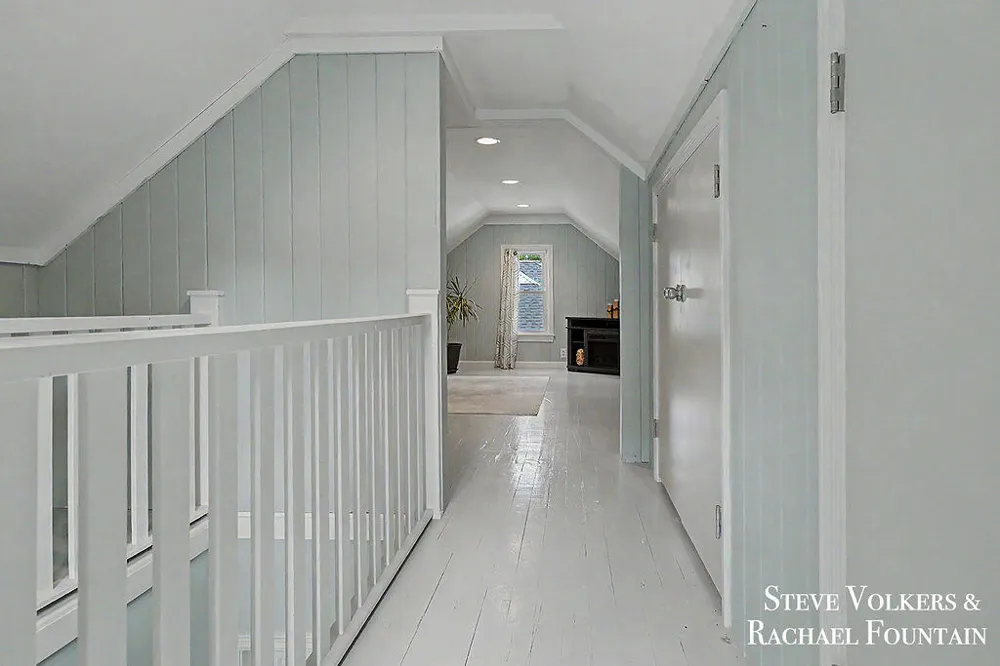 2143 Houseman Avenue NE Grand Rapids City, MI 49505