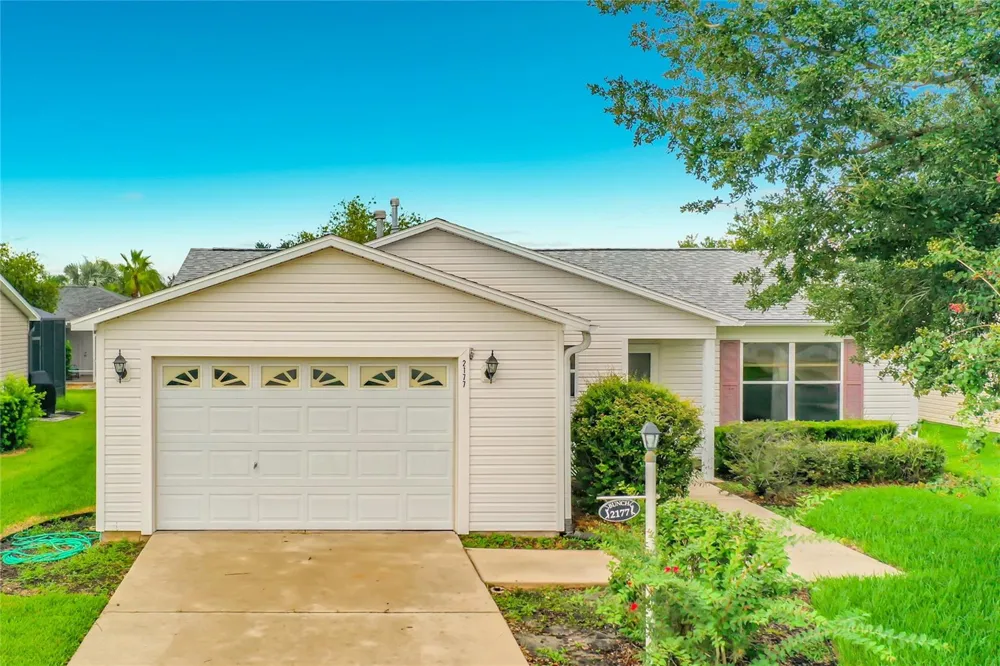 2177 BROXTON PL The Villages, FL 32162