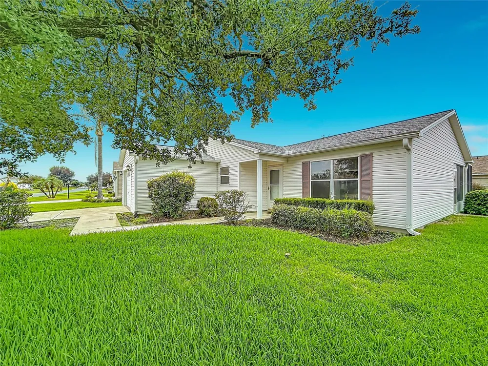 2177 BROXTON PL The Villages, FL 32162