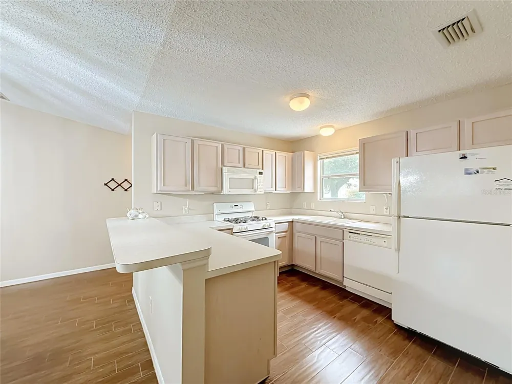 2177 BROXTON PL The Villages, FL 32162