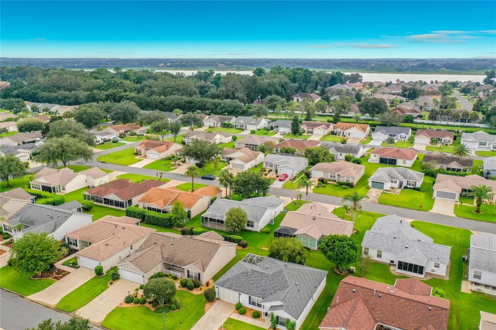 2177 BROXTON PL The Villages, FL 32162