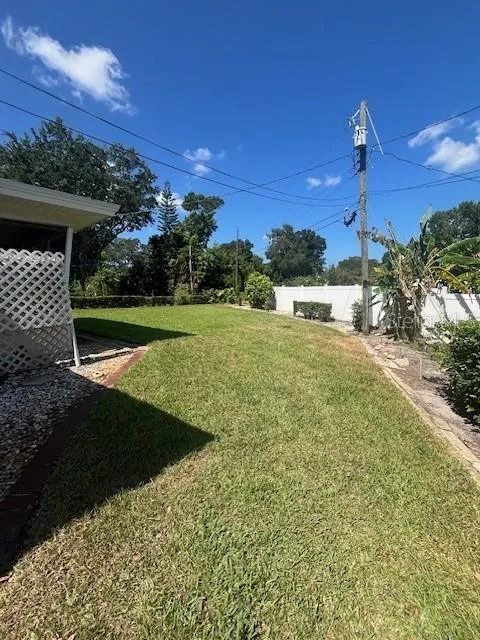 1630 PICARDY CIRCLE Clearwater, FL 33755