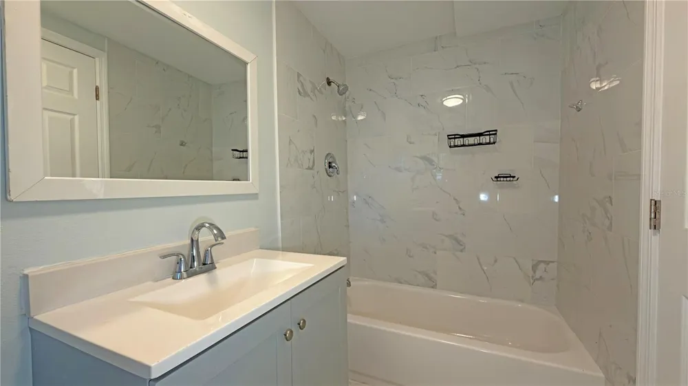 1311 HILLCREST DRIVE Daytona Beach, FL 32114