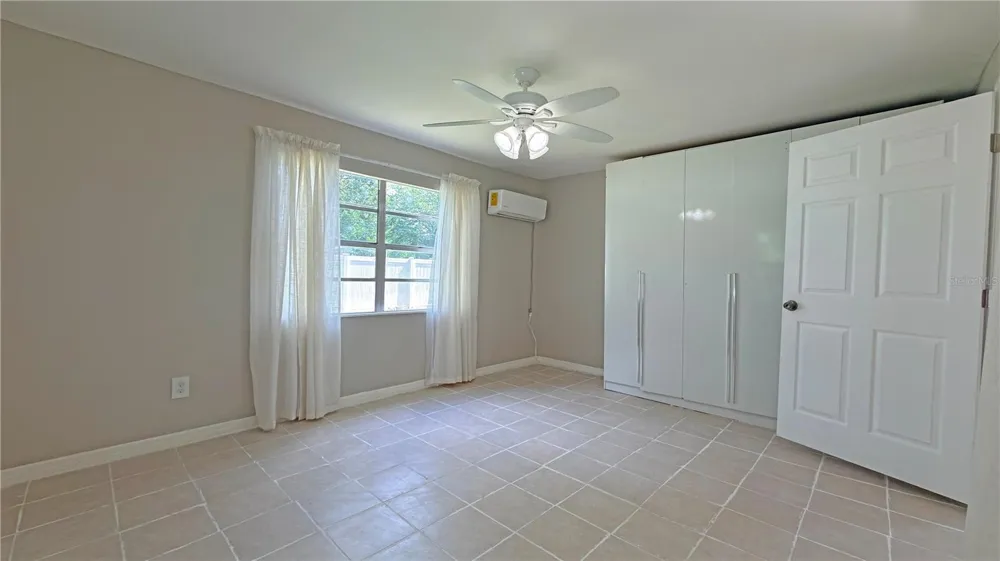 1311 HILLCREST DRIVE Daytona Beach, FL 32114