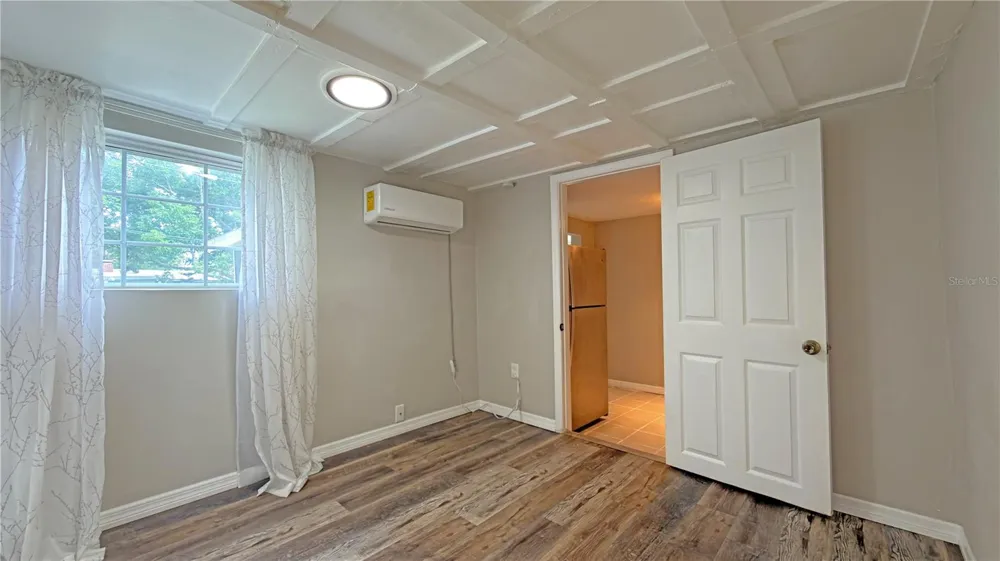 1311 HILLCREST DRIVE Daytona Beach, FL 32114