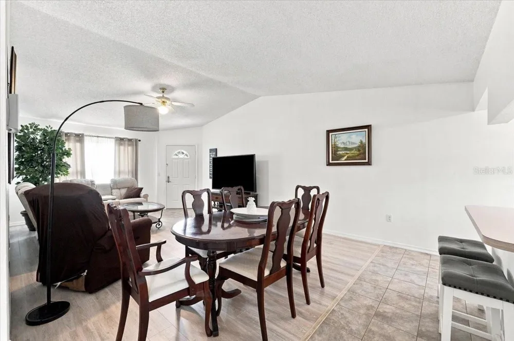 1837 PRAIRIE DUNES CIRCLE S Lakeland, FL 33810