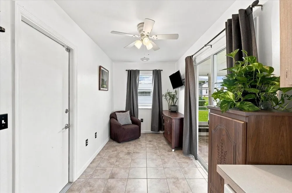 1837 PRAIRIE DUNES CIRCLE S Lakeland, FL 33810