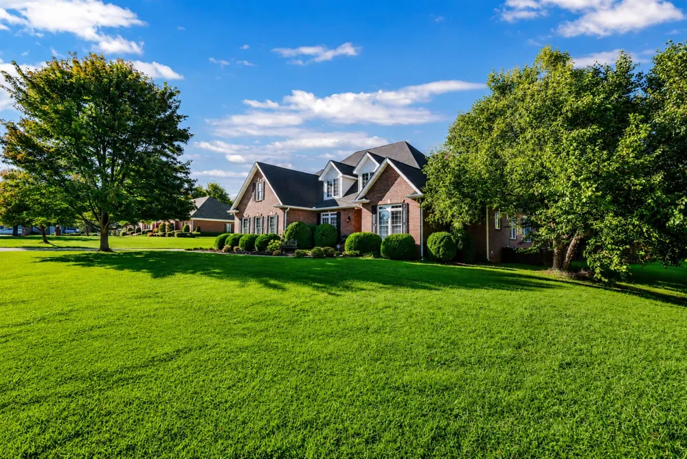 142 Indian Hills Dr Clarksville, TN 37043