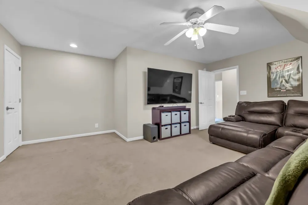 142 Indian Hills Dr Clarksville, TN 37043