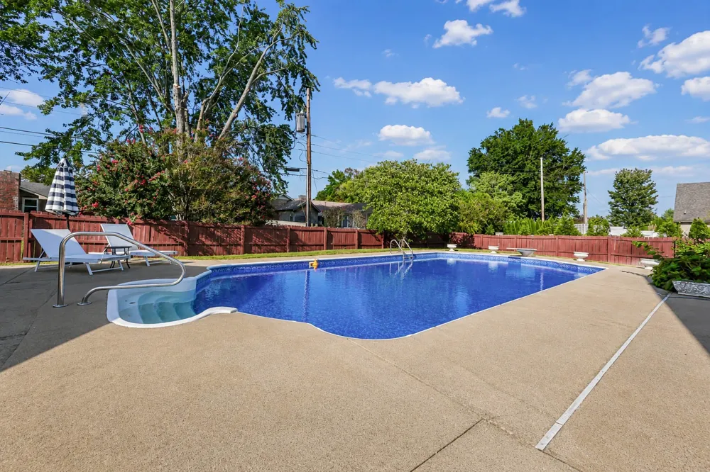 142 Indian Hills Dr Clarksville, TN 37043