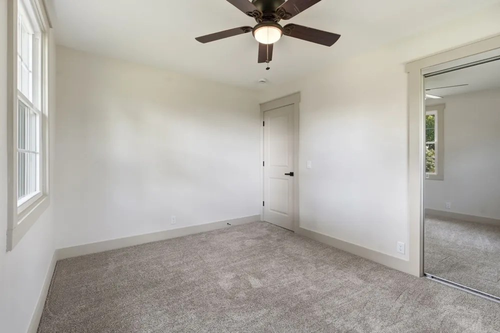 230 S Valley Rd Hendersonville, TN 37075