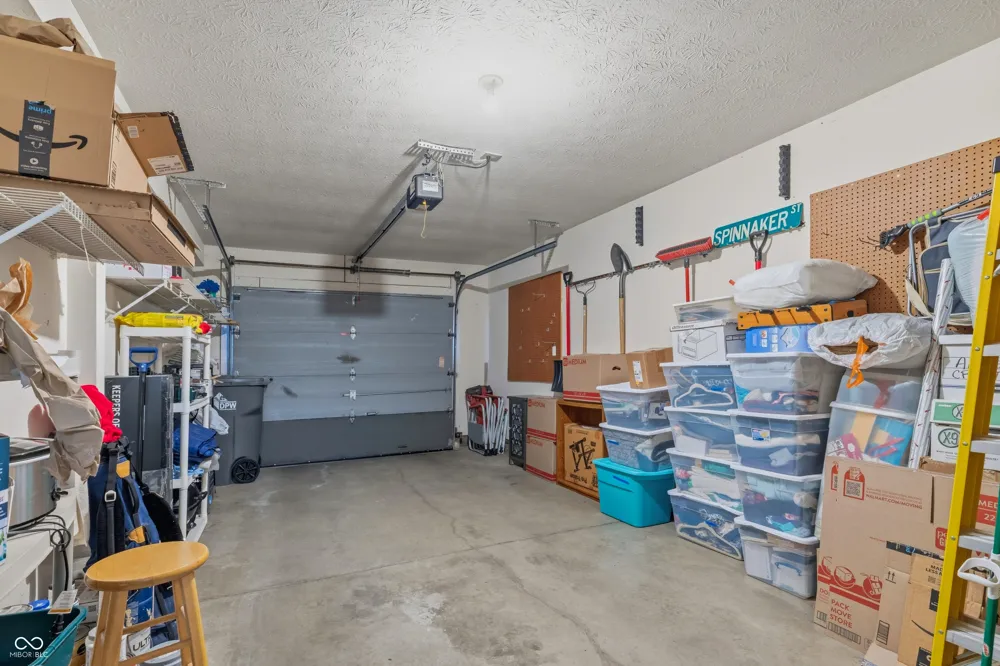 7132 Sea Pine Drive Indianapolis, IN 46250