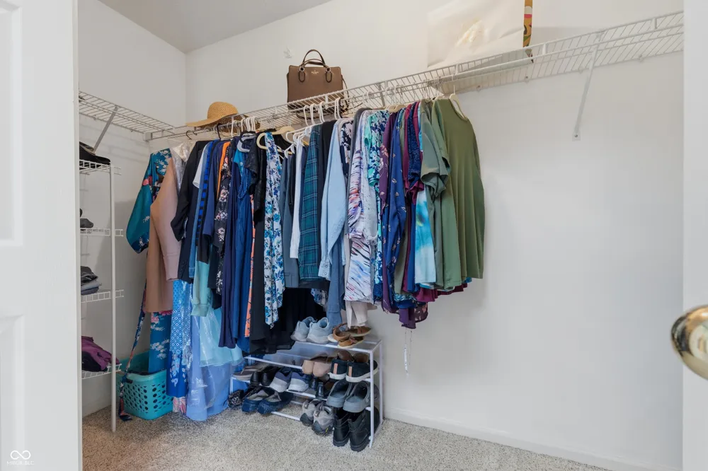 7132 Sea Pine Drive Indianapolis, IN 46250
