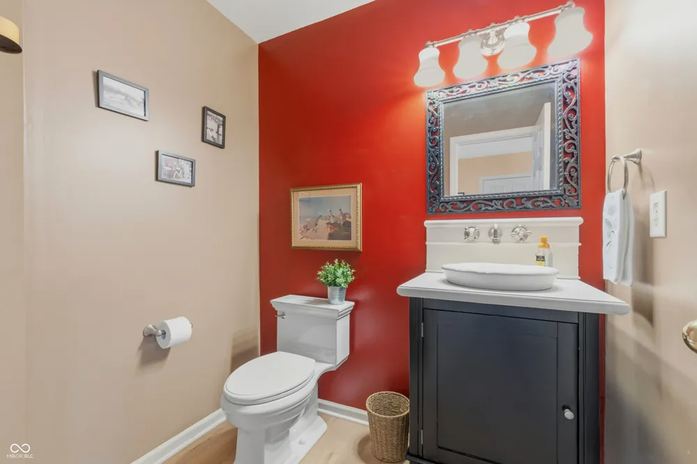 7132 Sea Pine Drive Indianapolis, IN 46250