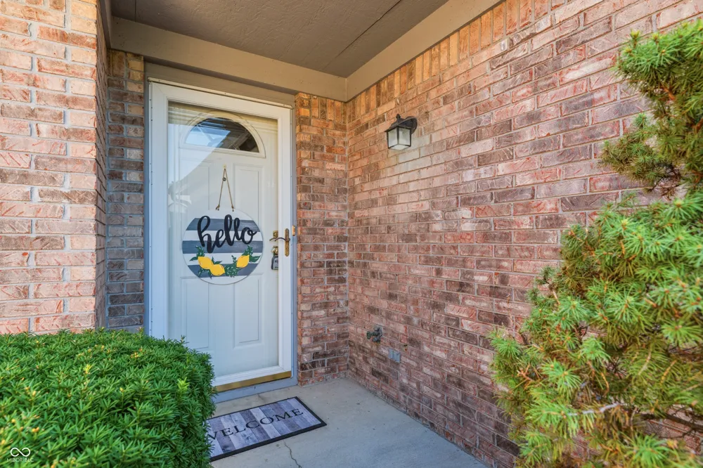 7132 Sea Pine Drive Indianapolis, IN 46250